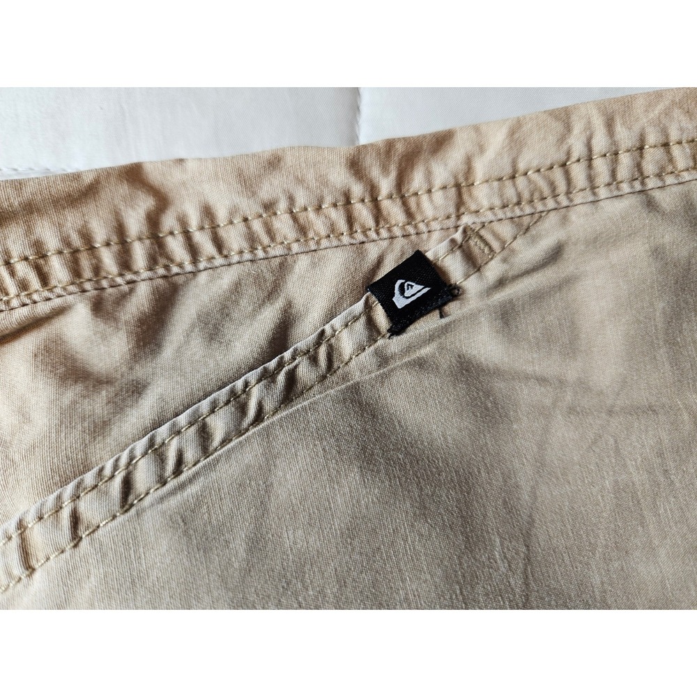 Quiksilver Boys Khaki Chino Walk Shorts Tan Elastic Waist Size Large 14/16 - Picture 2 of 7